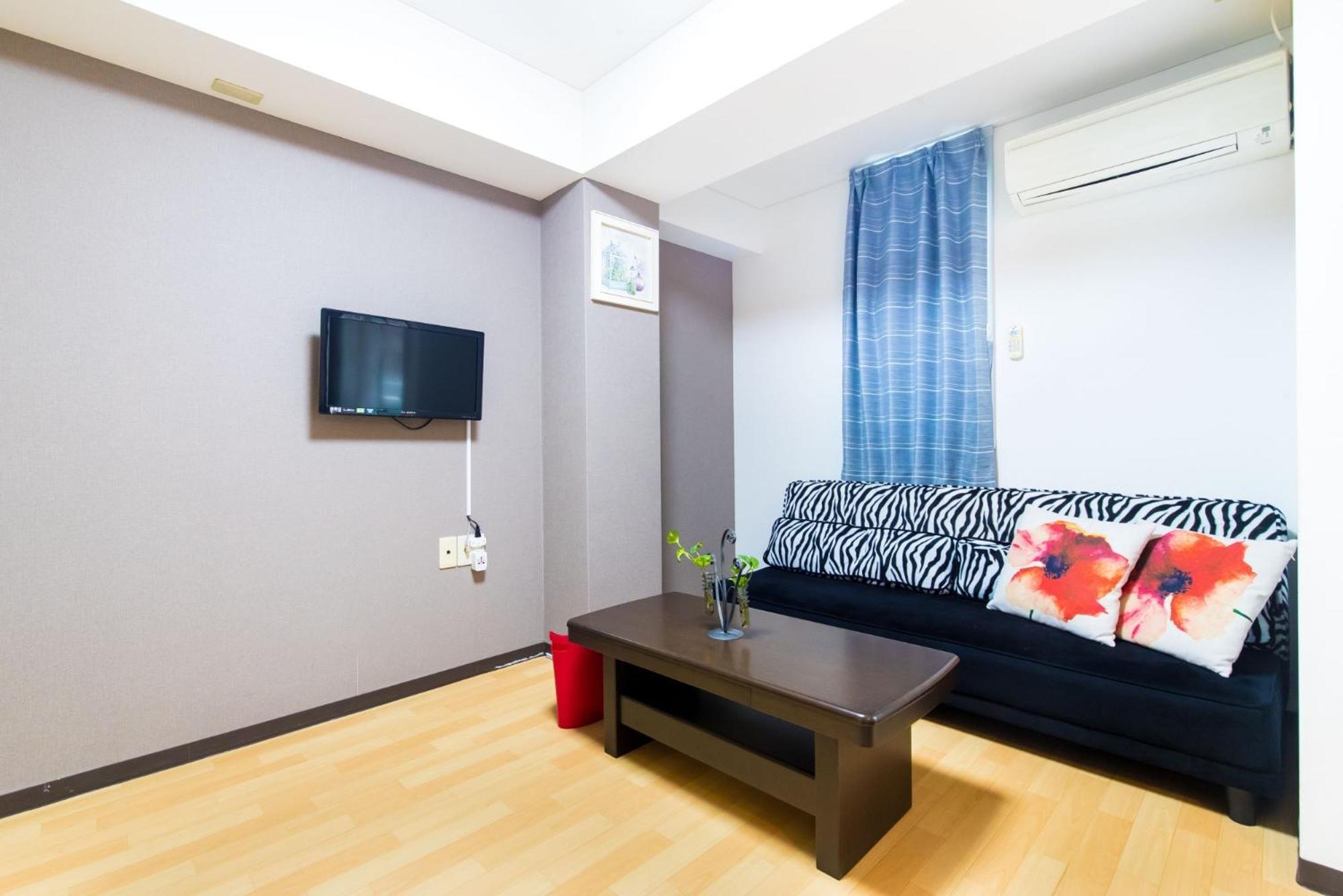 Apartment Sakura House Namba B *