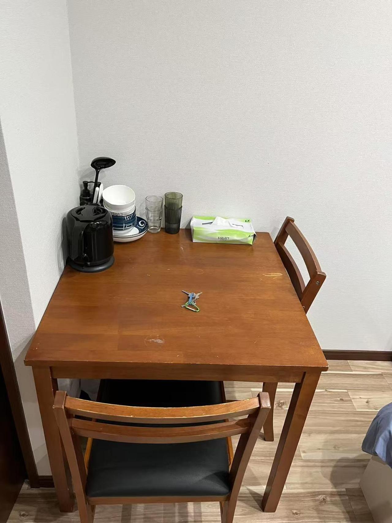 Apartment 逸の家