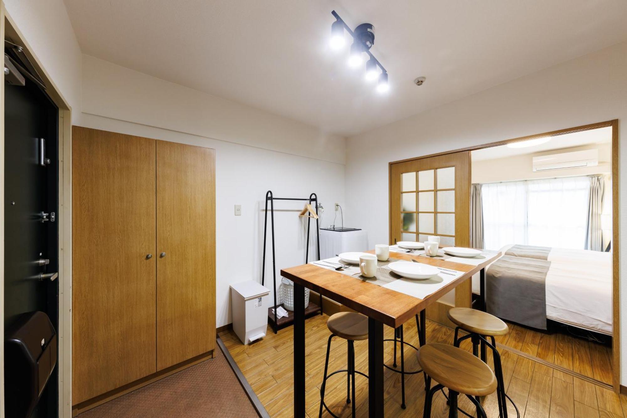Shippo Town Nishiohashi-eki Apartment *