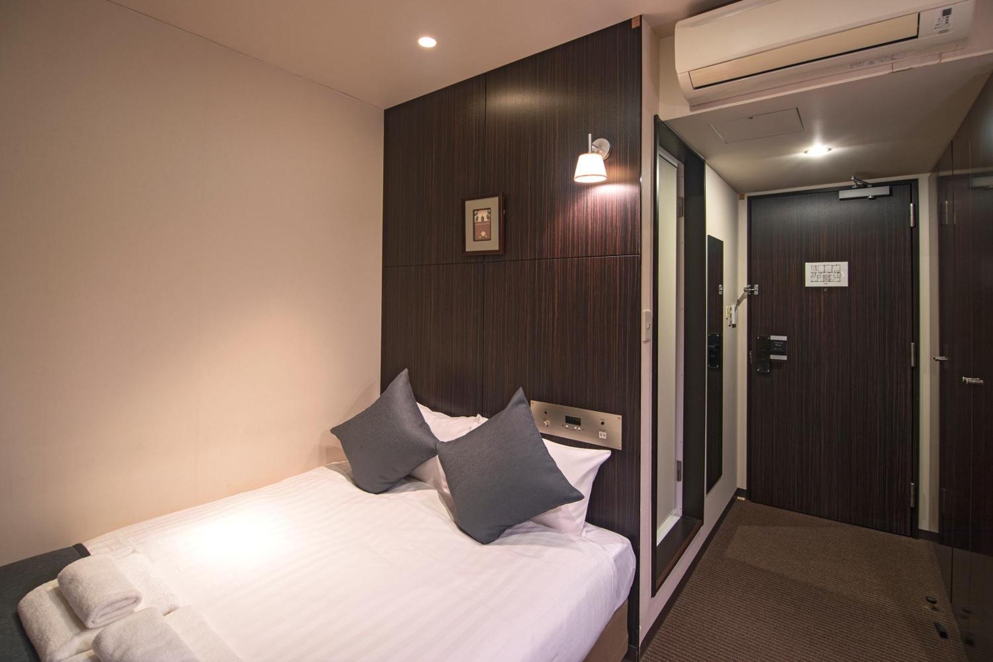 Wonz Self-check-in Hotel Osaka