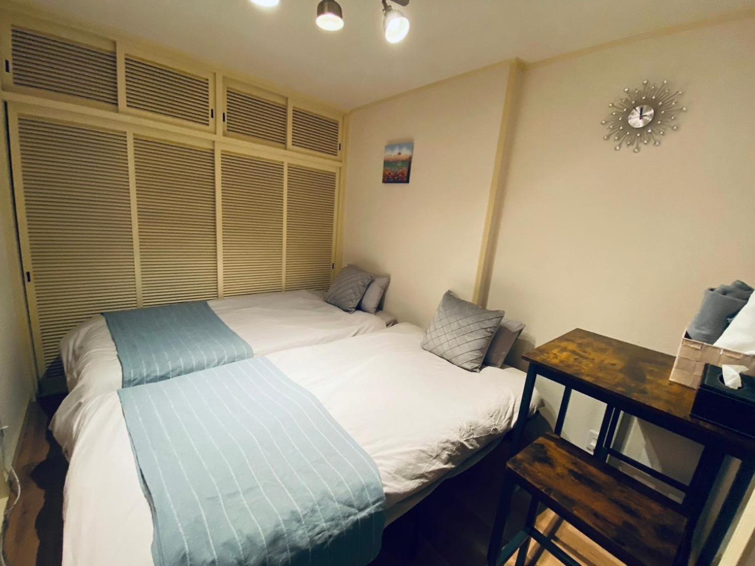 Apartment House White Mansion 202 Osaka