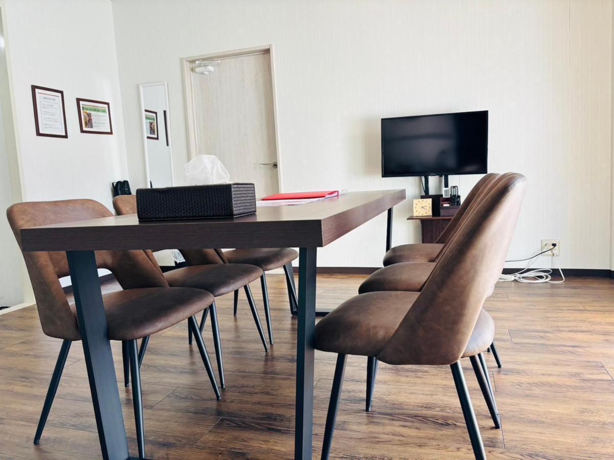 Apartment ファースト南堀江401 *