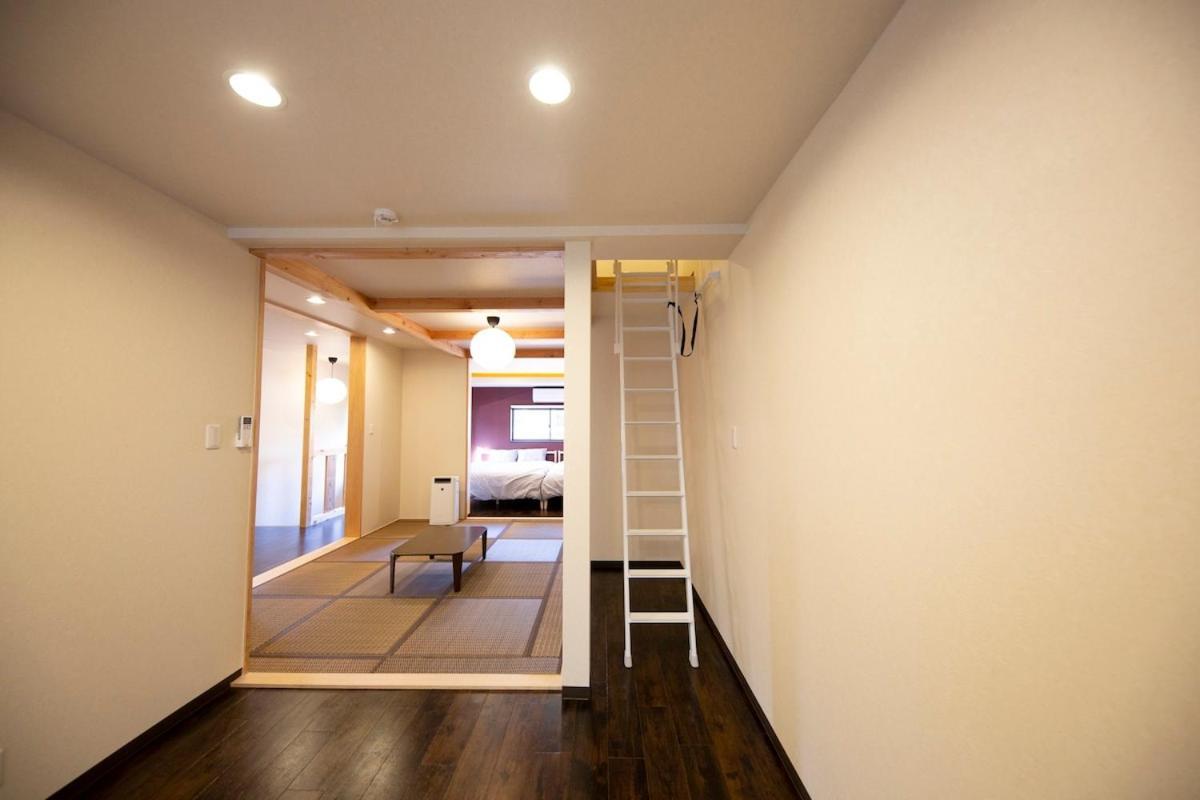 Apartment 町屋　聖天坂　1f Or ２f *