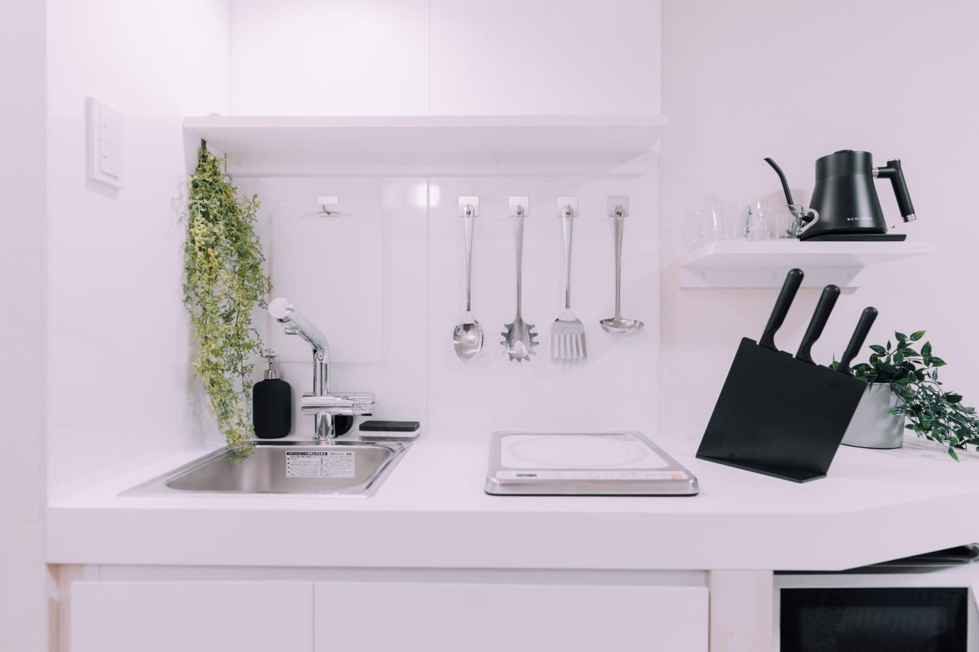 Minimalist Loft Namba Compact With A 24-hour Gym Ma203