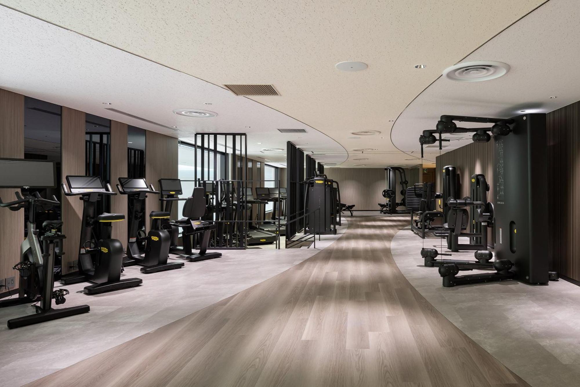 Rihga Royal Osaka, Vignette Collection By Ihg 5* Osaka