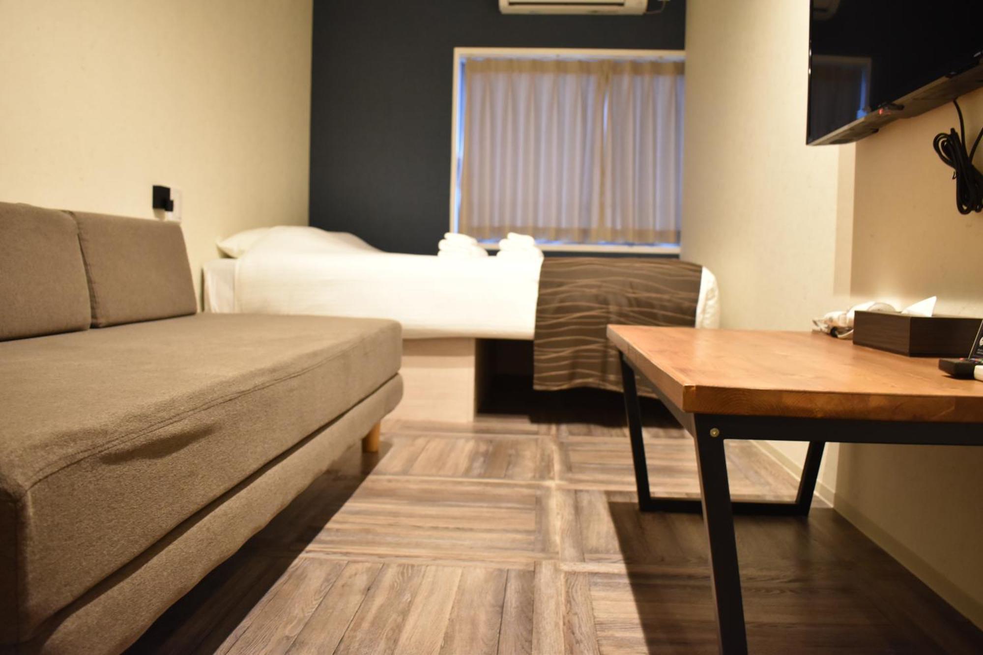 Guest house Shinsaibashi House