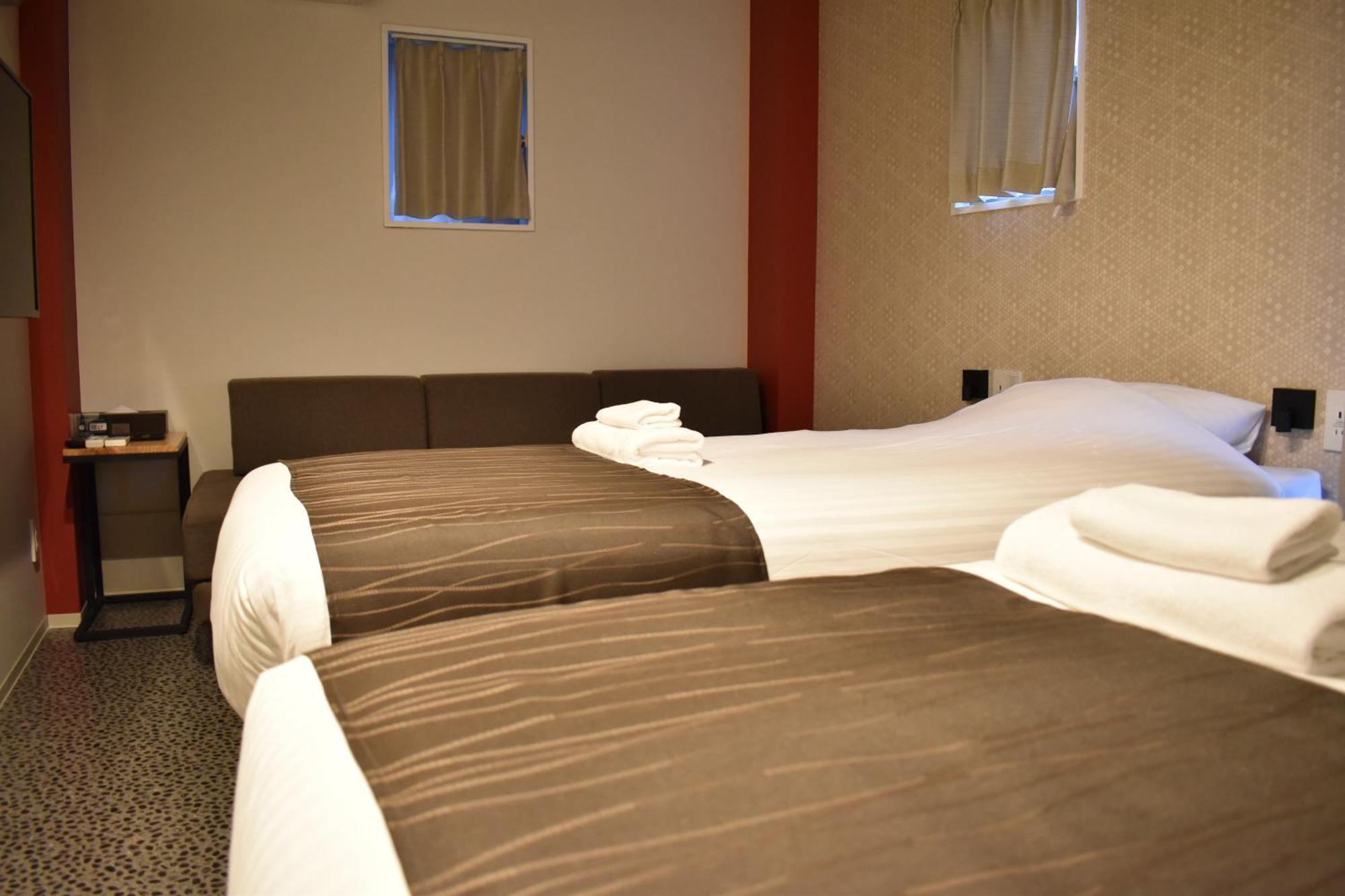 Shinsaibashi House Guest house 3*