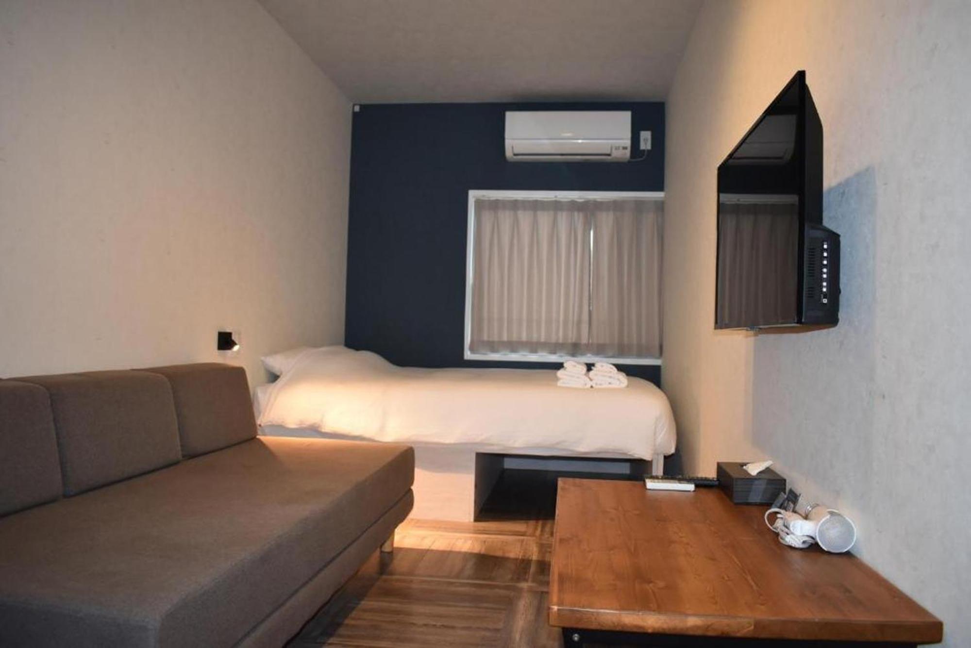 Guest house Shinsaibashi House Osaka