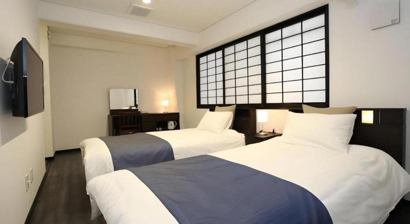 Rozy Namba Hotel 3*