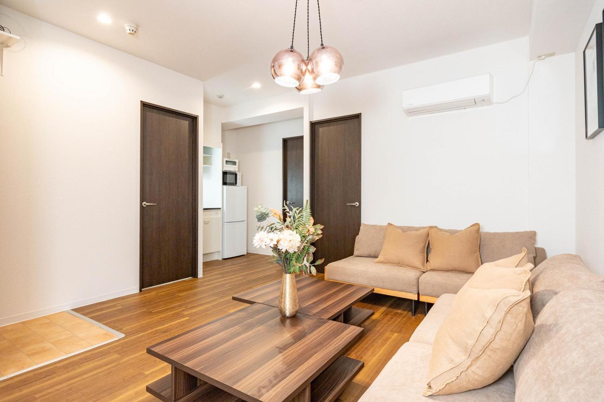 Apartment Art Namba Higashi 4f Osaka