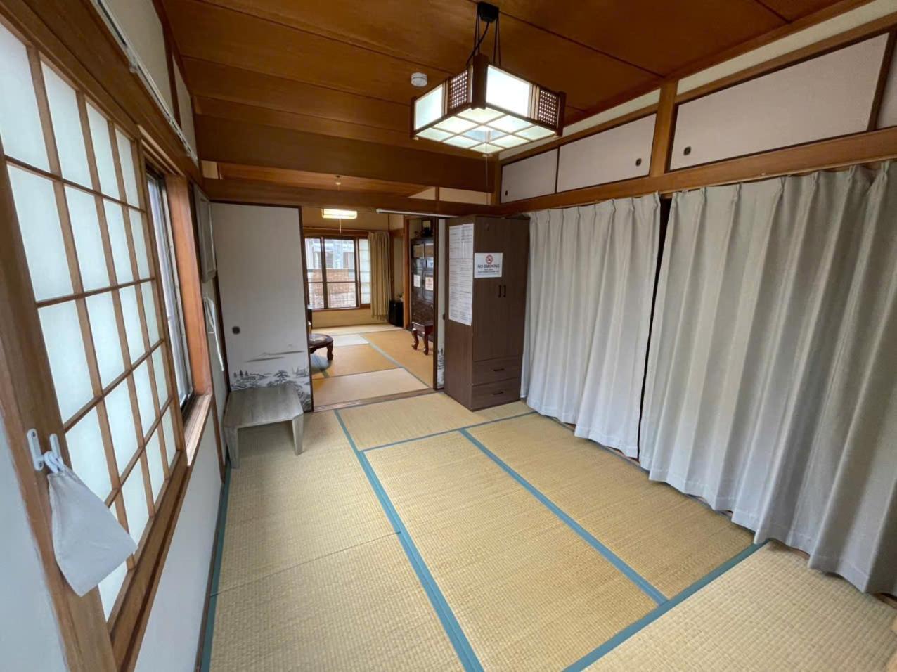 Annam - Whole Three Story House Osaka