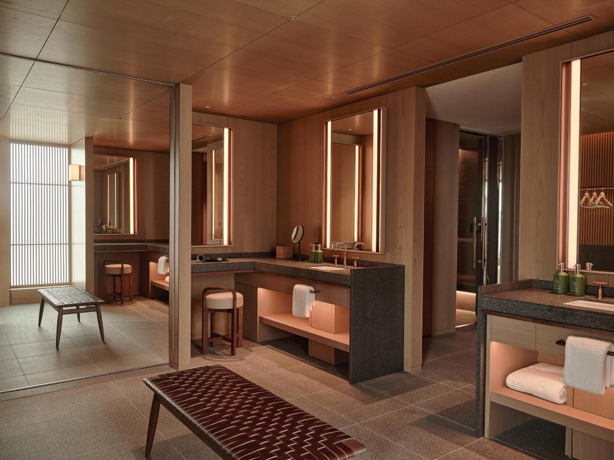 Hotel Patina Osaka