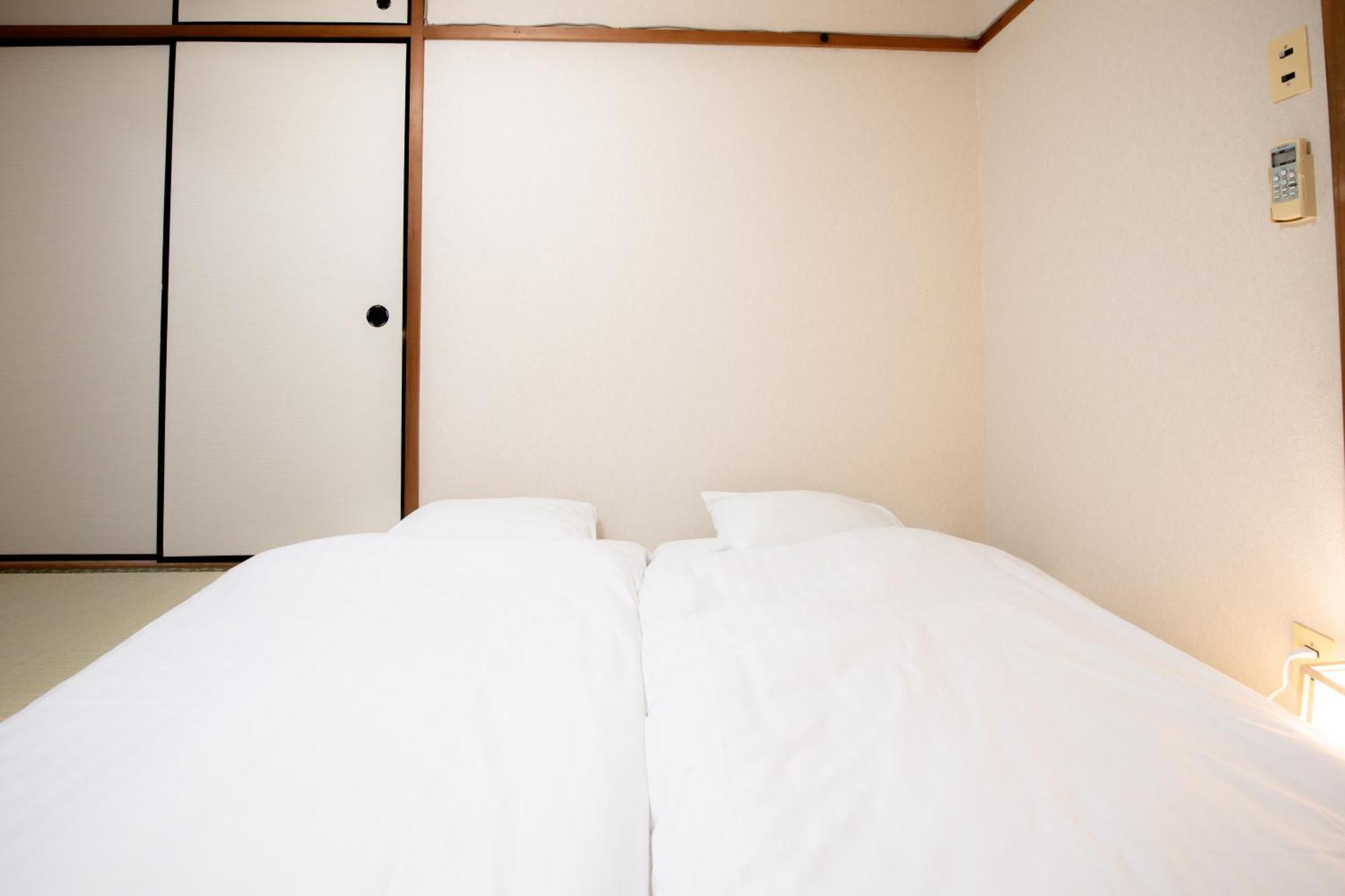 U-shuku Apartment