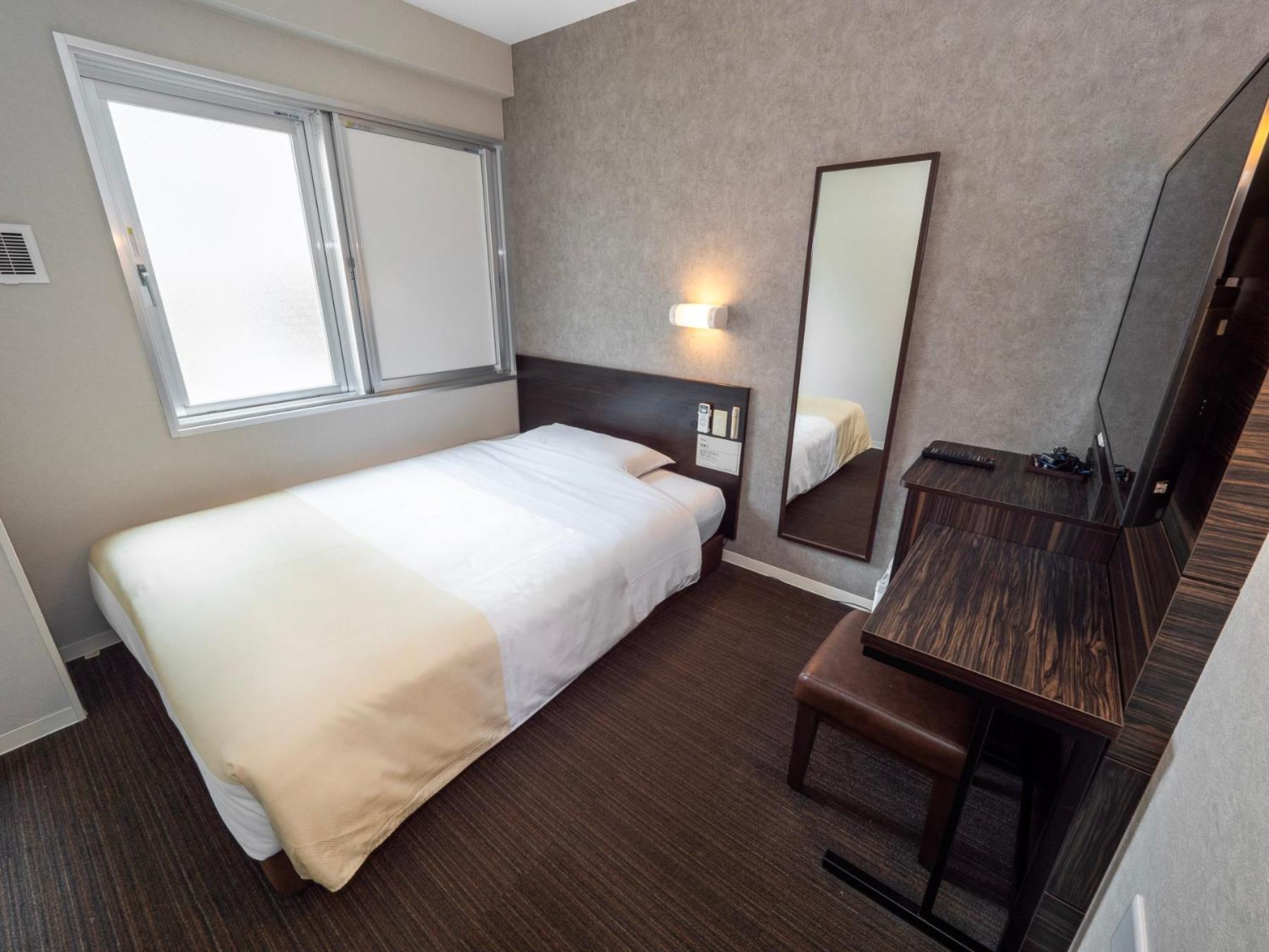 Hotel Super Jr Shin-osaka Higashiguchi 3*