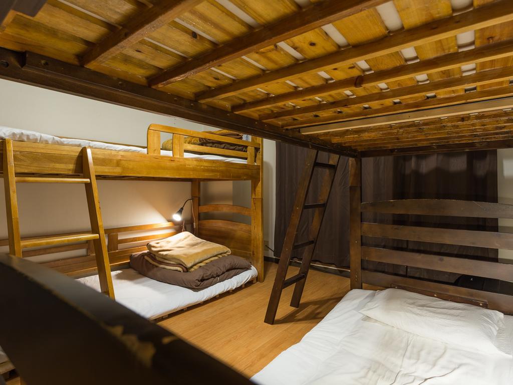 Travellers House * Osaka