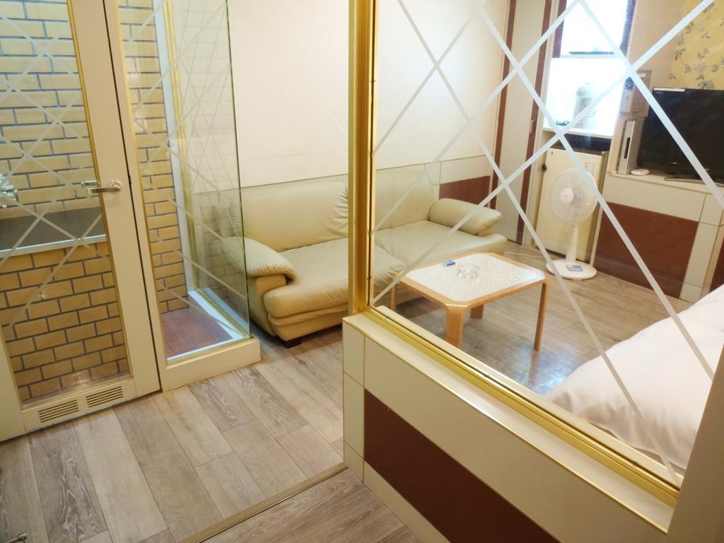 Yamakyu (adults Only) Love hotel Osaka