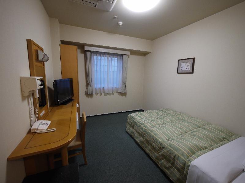 Hotel Route-inn Honmachi 3*