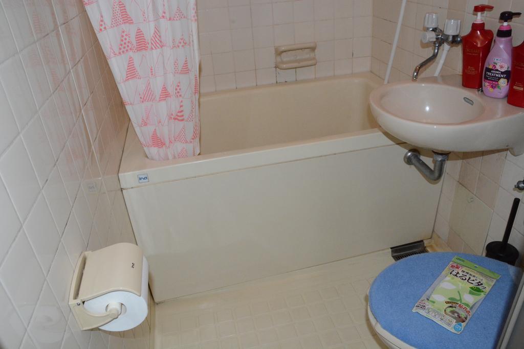 Sakura Flats Apartment