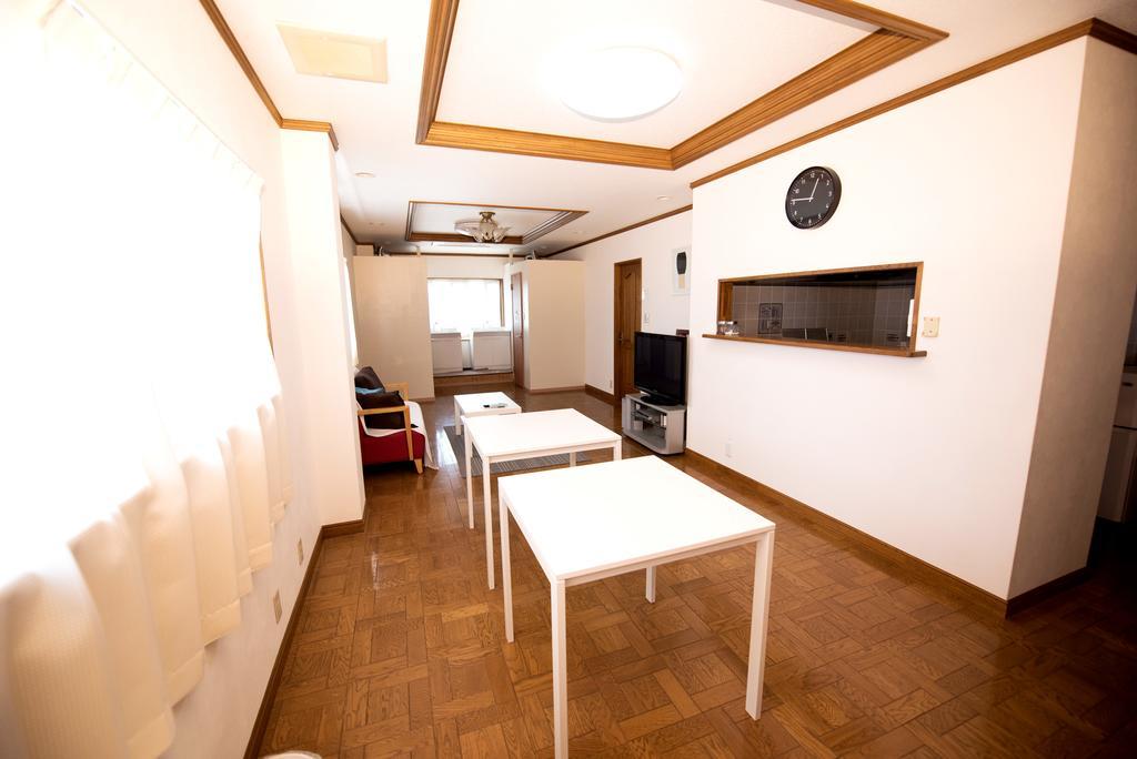 Guest house Terrace + House Bentencho Osaka
