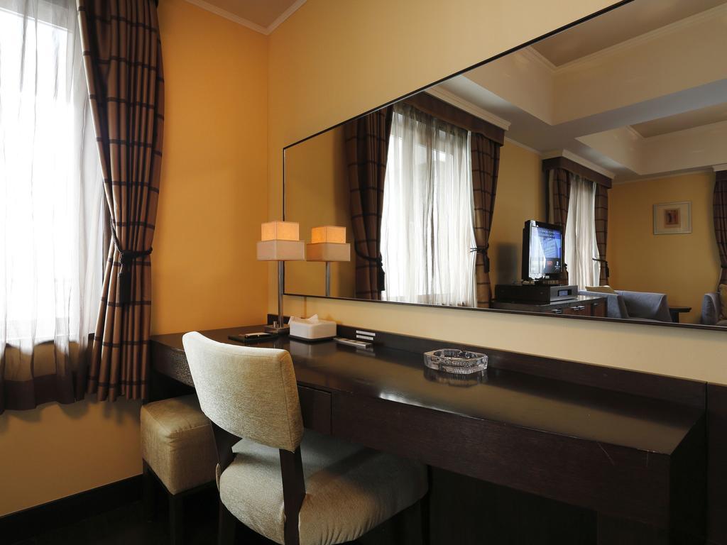 Monterey La Soeur 4* Osaka