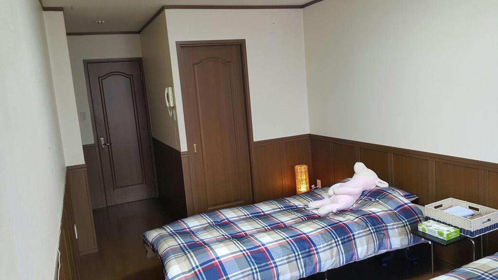 Raku House Homestay Osaka