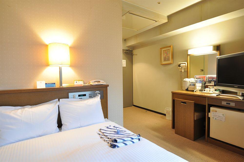 Apa Tanimachi 4chome Ekimae Kita Hotel