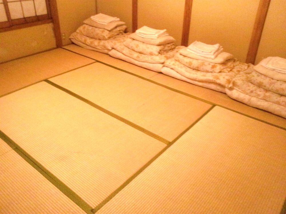 Hostel Peace House Showa