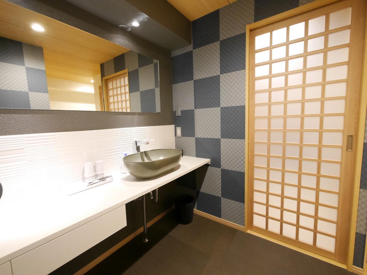 Ookini Shinsaibashi Sennencho Apartment Osaka