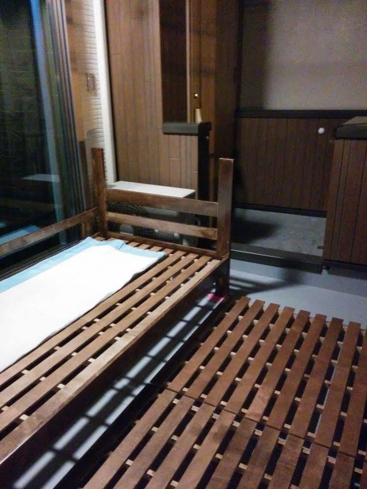 Apartment Hammock House *