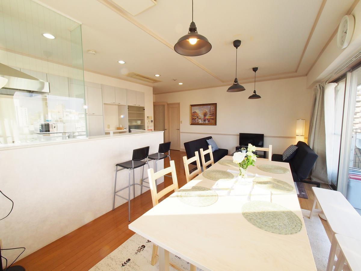 Supreme Downtown Penthouse In Namba Apartment *