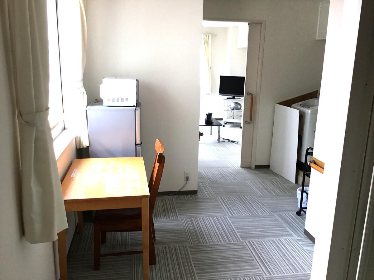 Korea Town House Guest house 2*