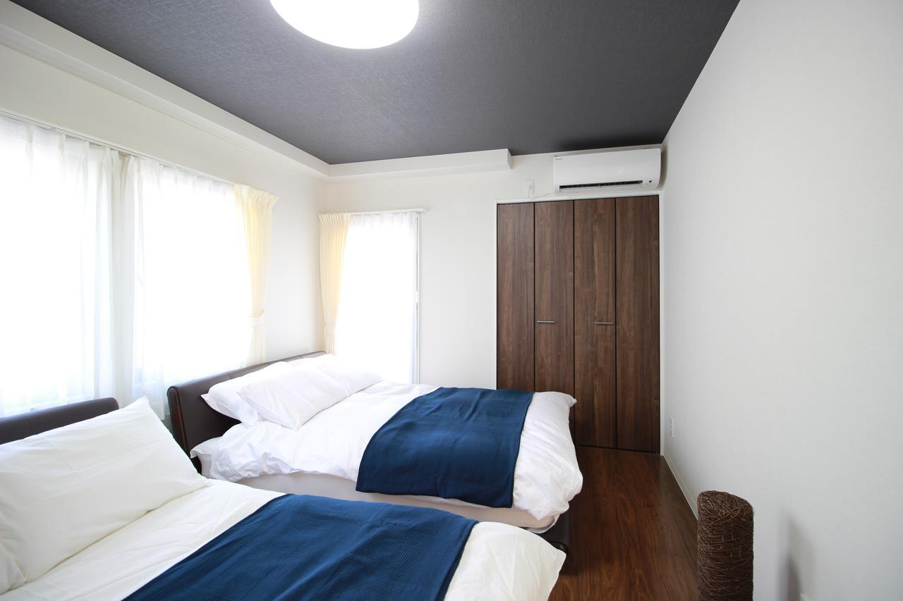 Atrium Apartment *