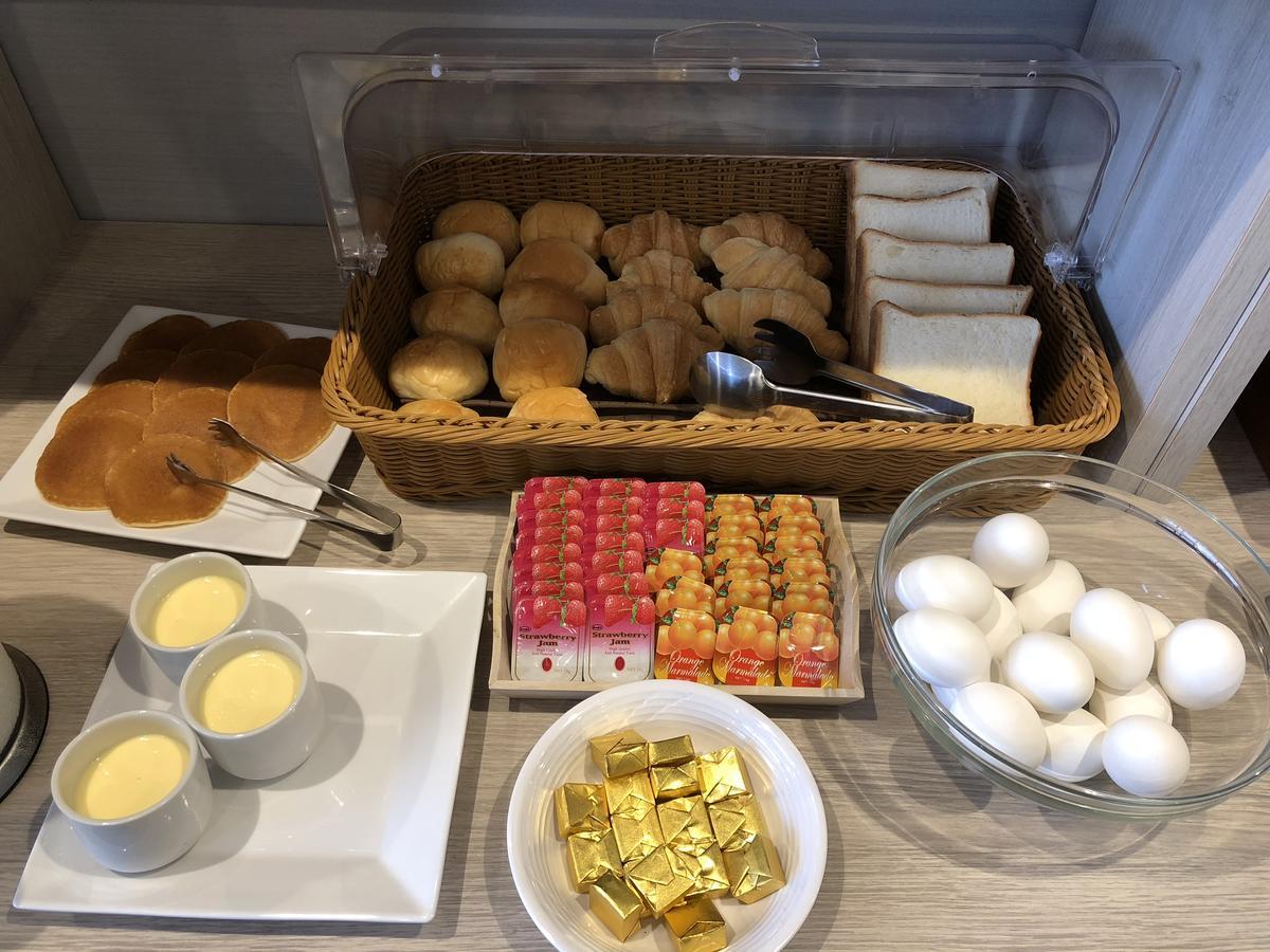 Kuretake Sakaisuji Honmachi Hotel 4*