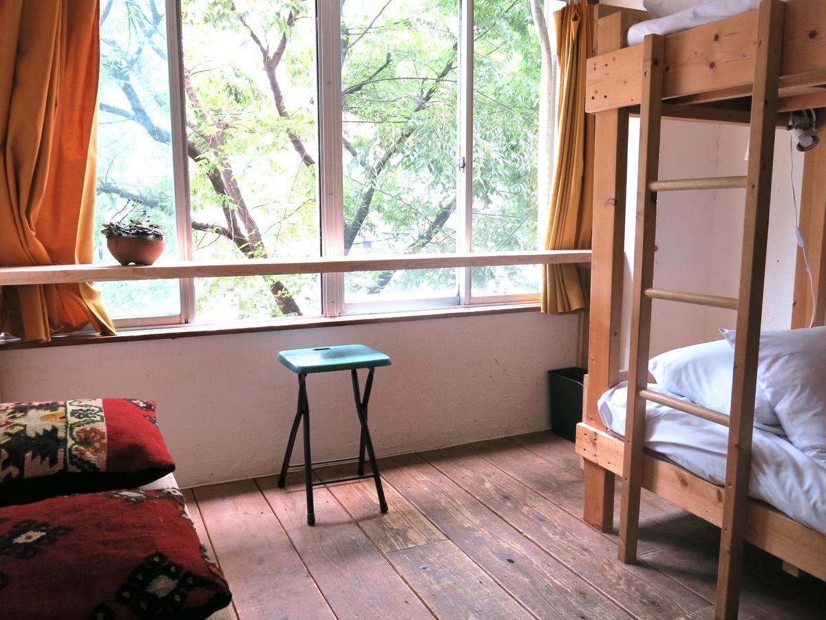 Tani9 Backpackers Guest house