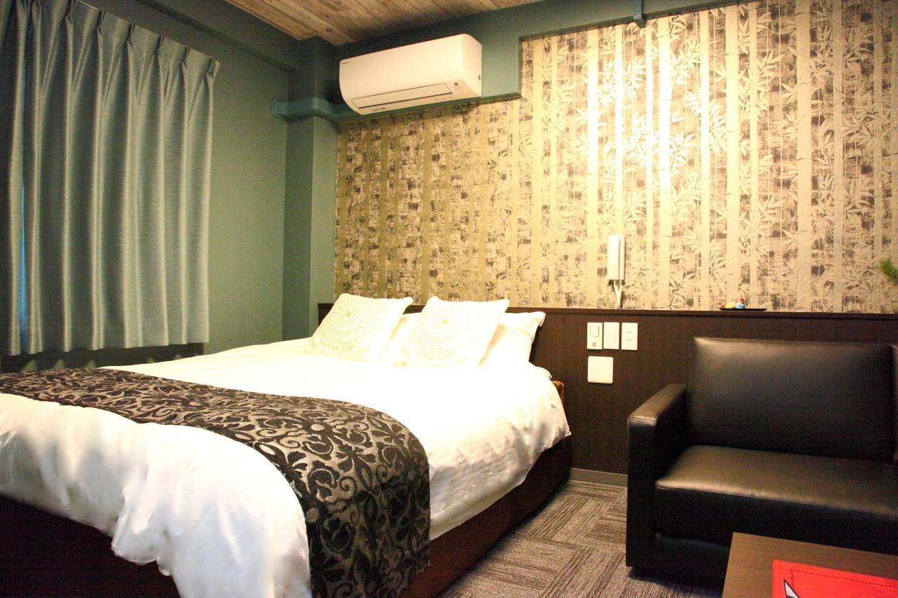 Hotel Neo World