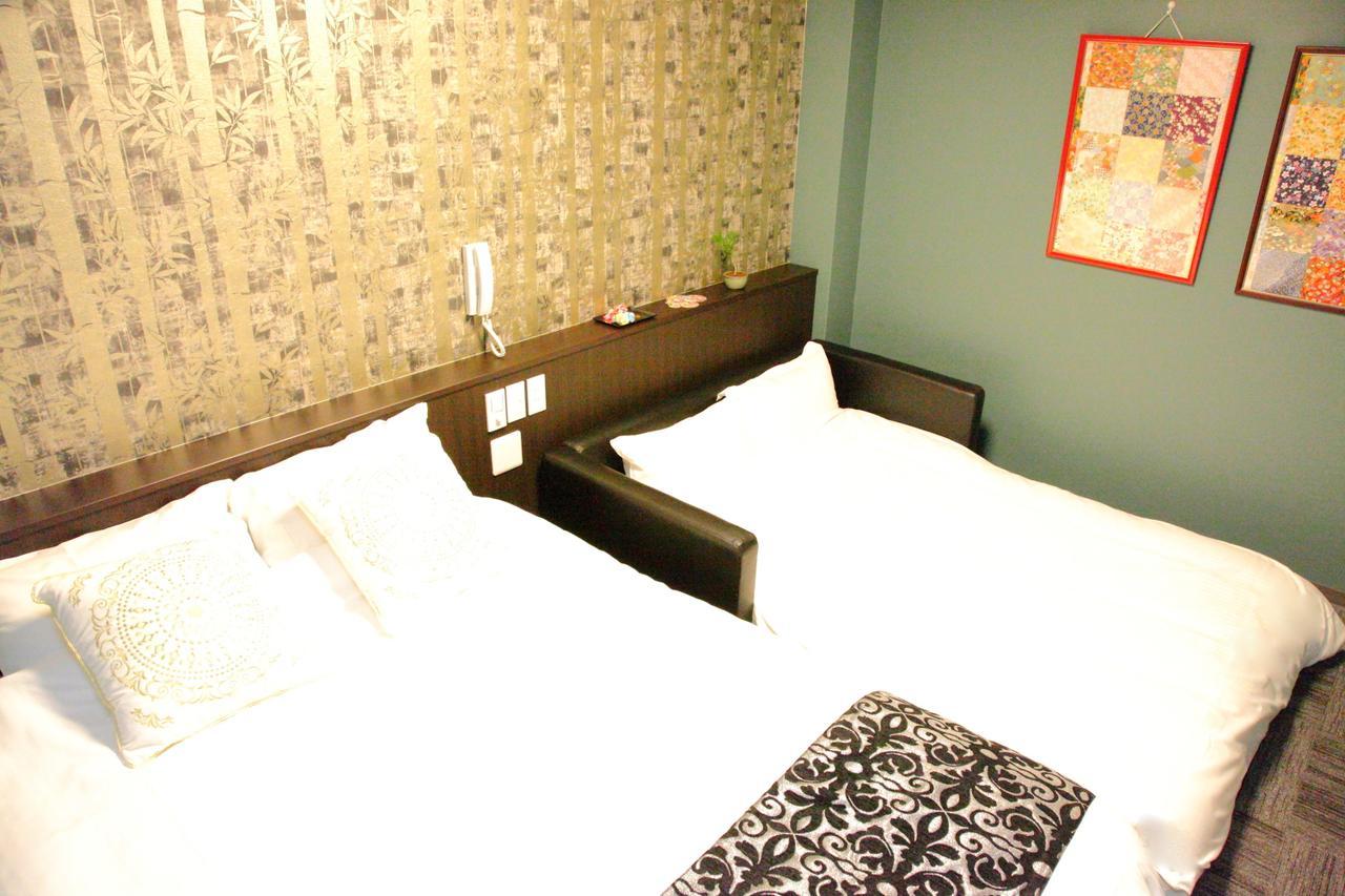 Hotel Neo World *