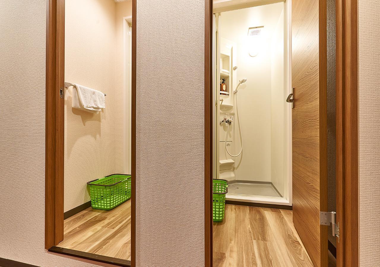 Hostel Simple Kanon Nanba Minami *