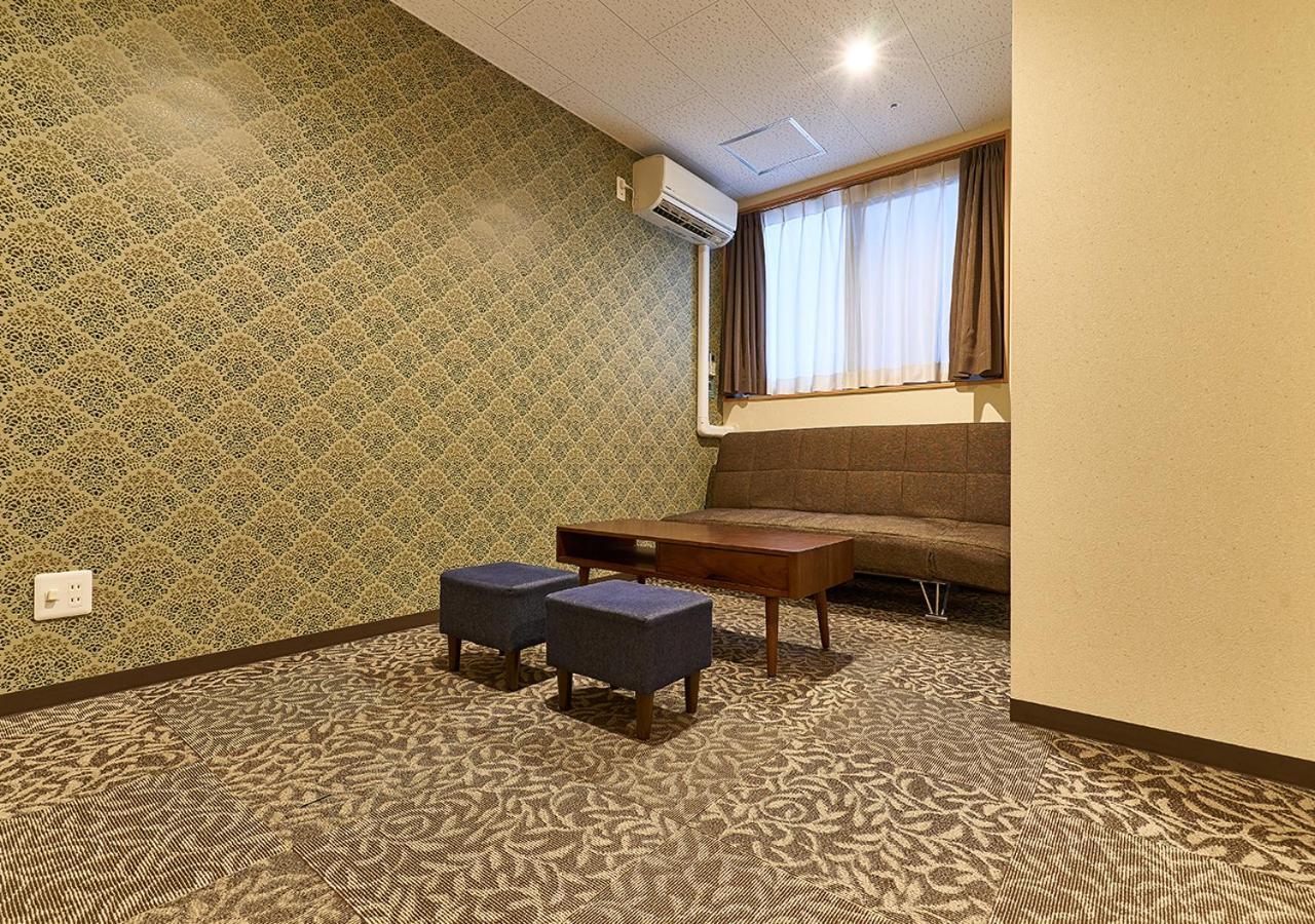 Hostel Simple Kanon Nanba Minami
