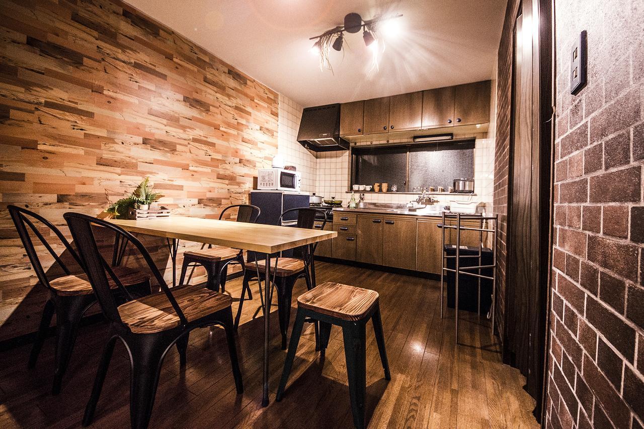 Villa Cafe House *