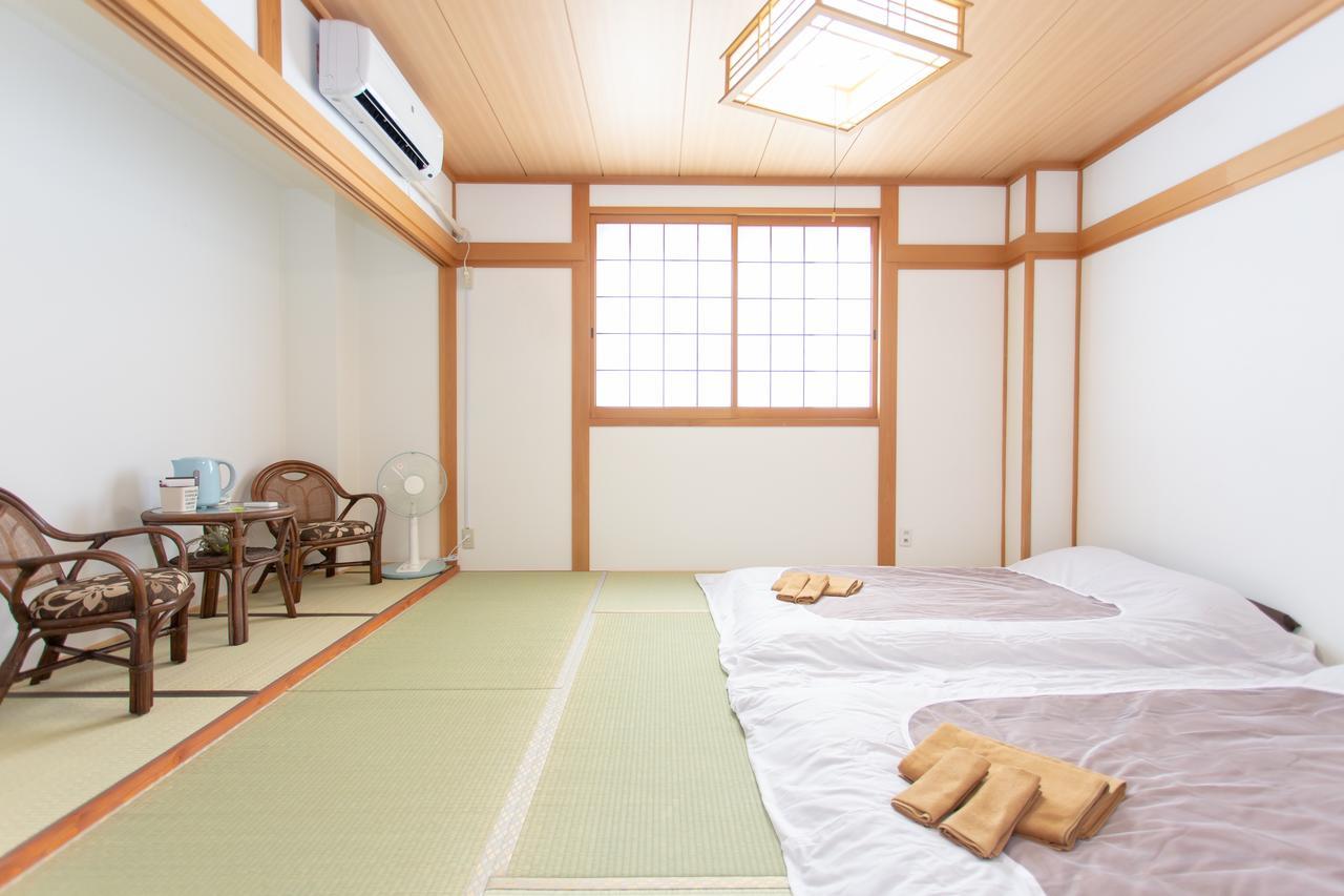 Reina's Guest house