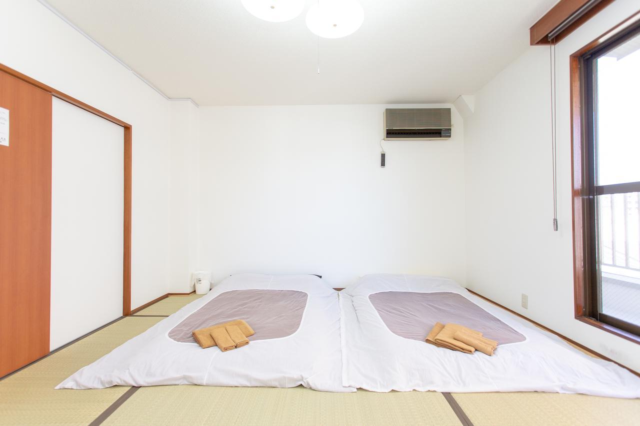 Reina's Guest house 2*