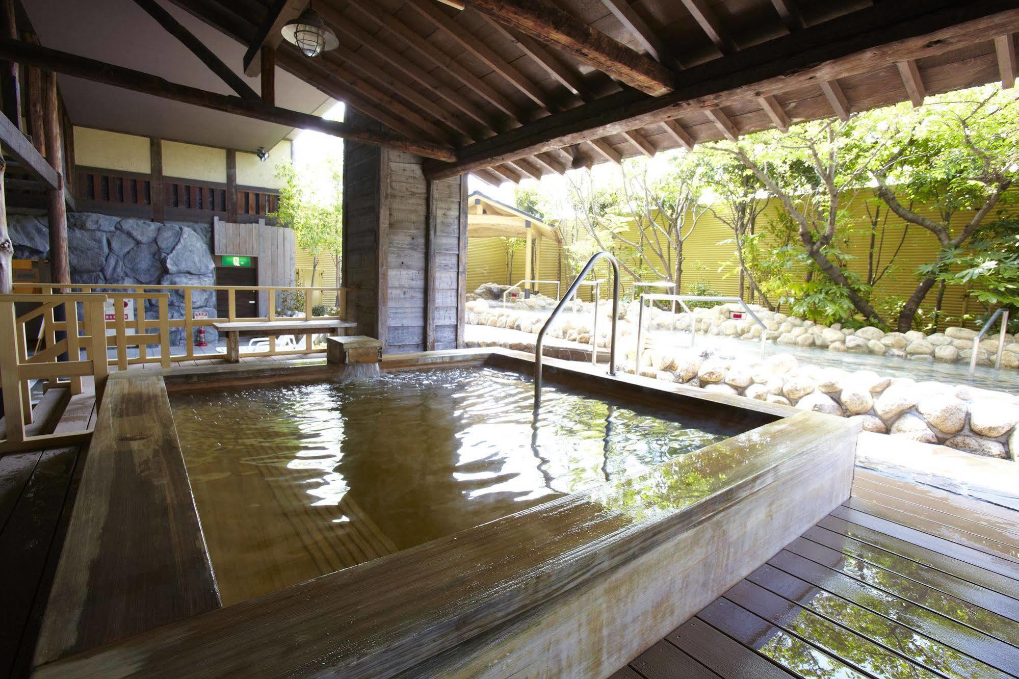 World Hotel&resort Hotel 4*