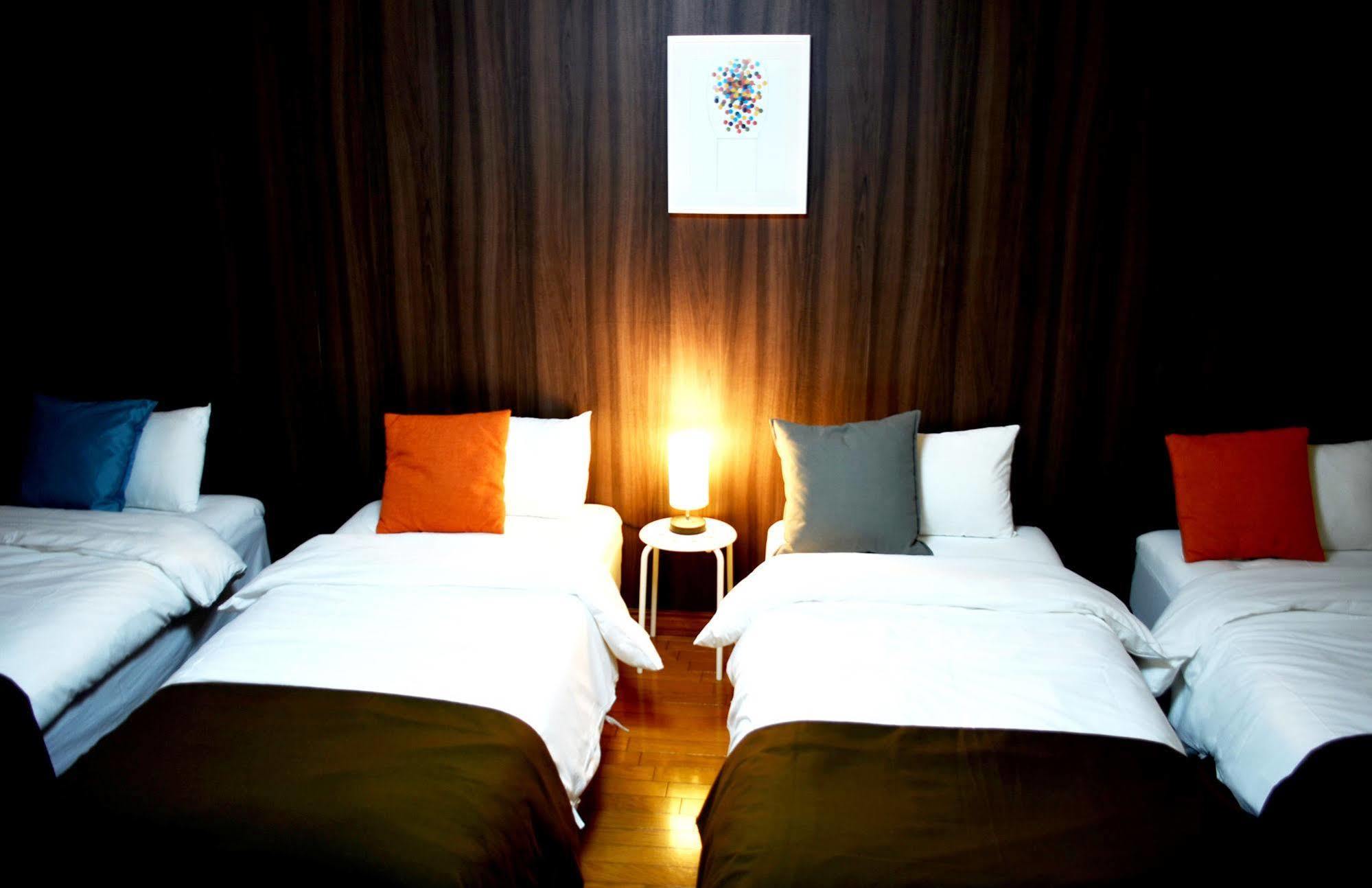 Terrace + House Bentencho Guest house Osaka