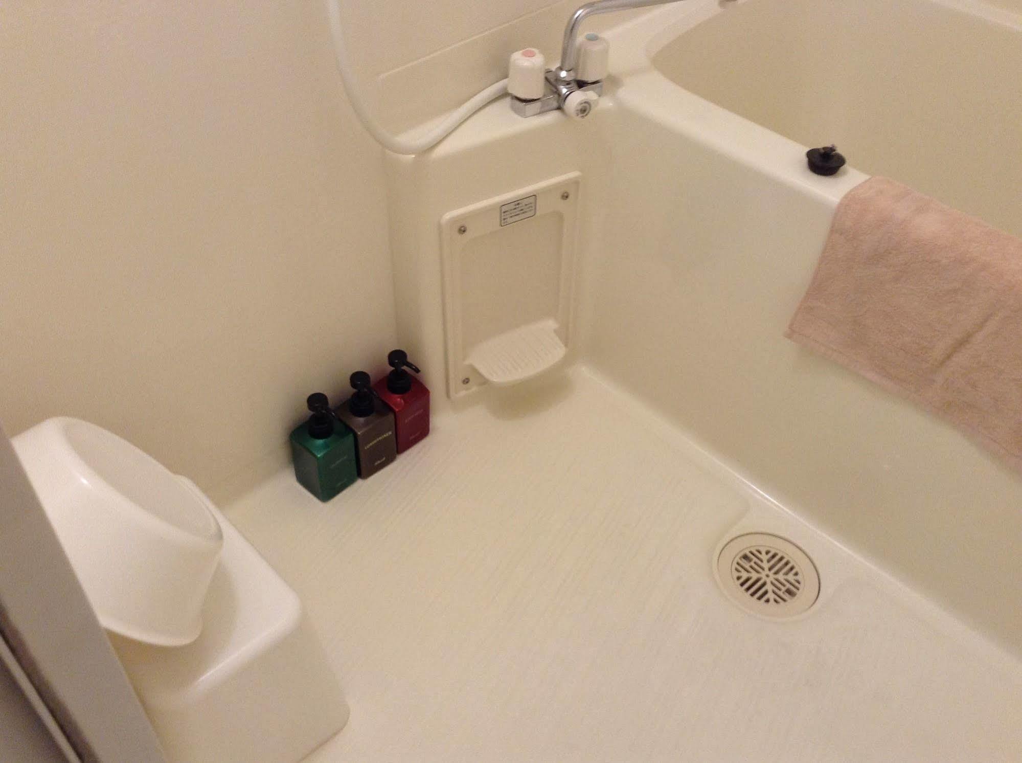 Lotus Umeda -adult Only Love hotel 2*