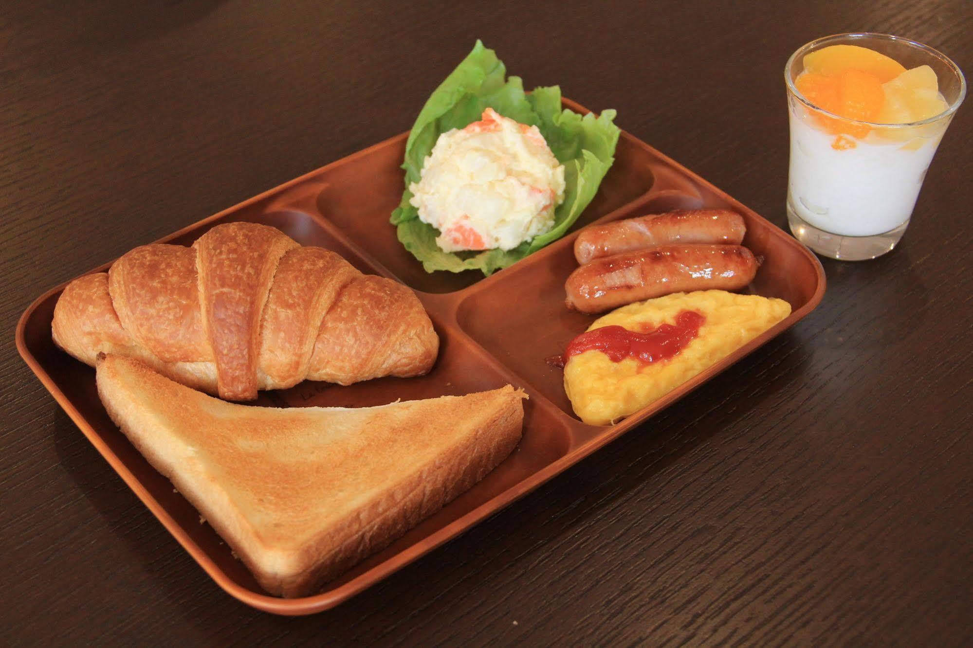 Simple Kanon Nanba Minami Hostel