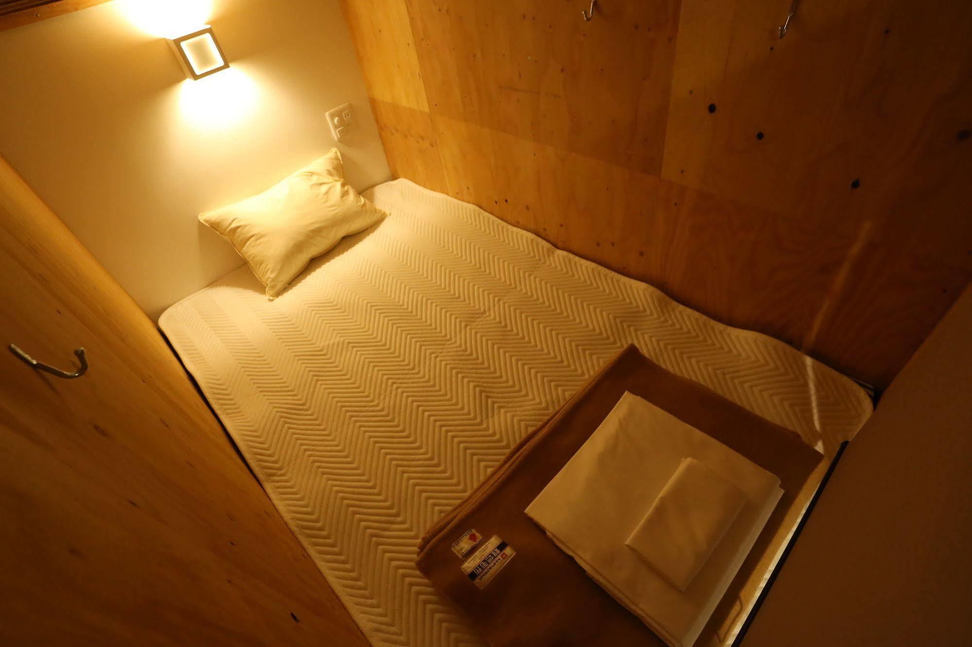 Fuku Nagomi Namba Hostel *