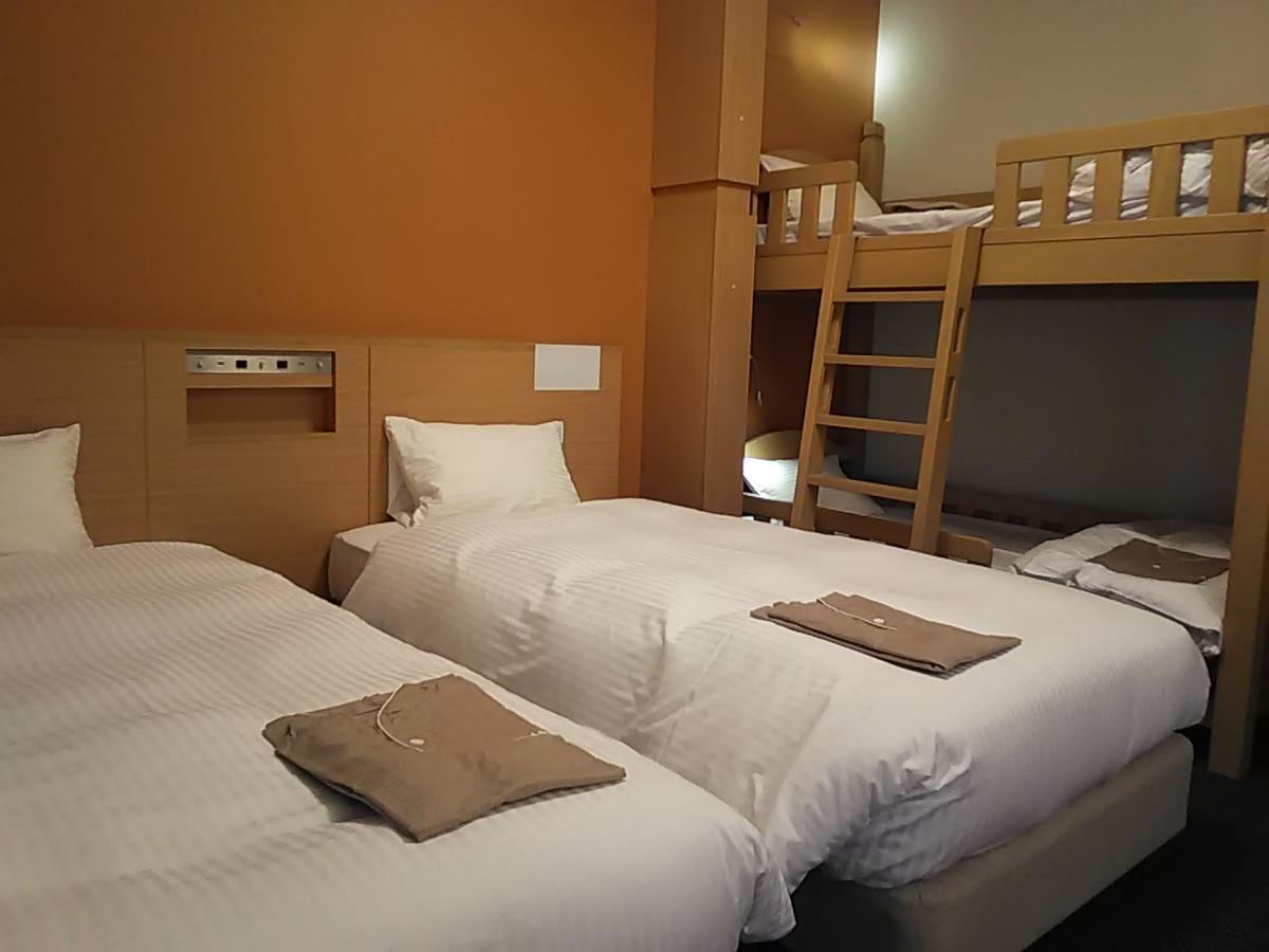 Wbf Namba Ebisu 4*