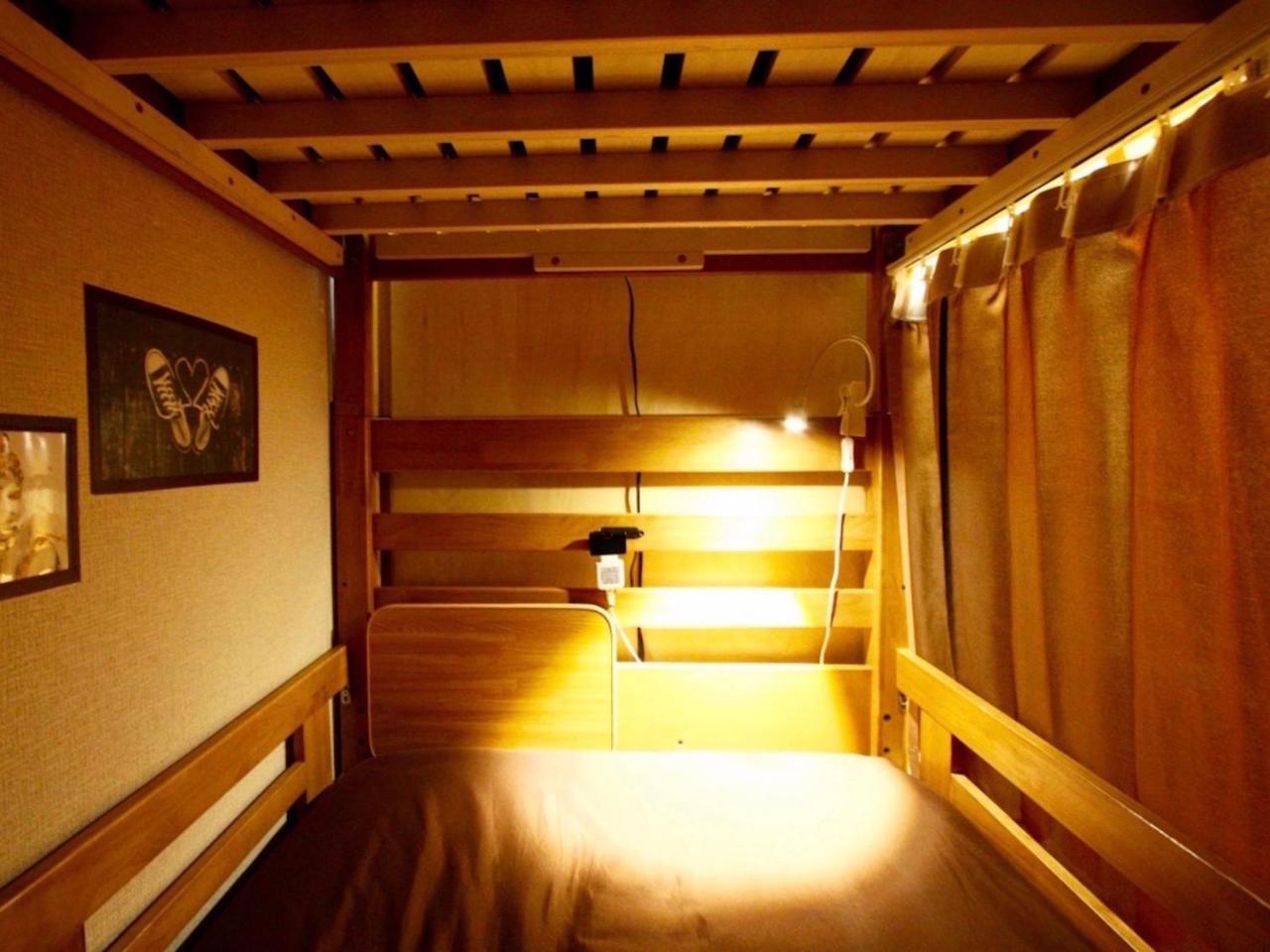Hostel Nest *