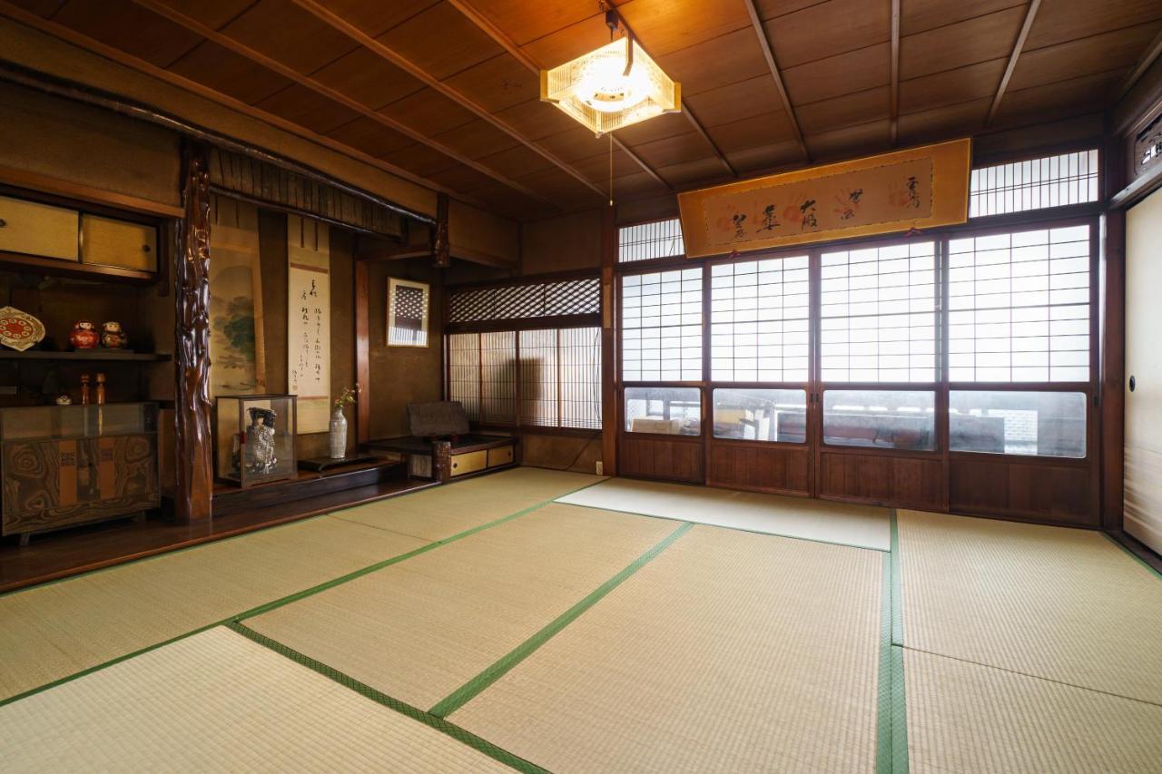 Old Japanese-style House In Noda *