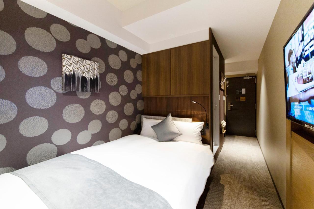 Hillarys Shinsaibashi Hotel